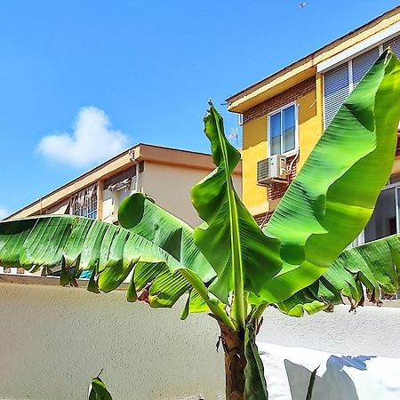 Manuela Nogales Apartments! Малага Екстер'єр фото