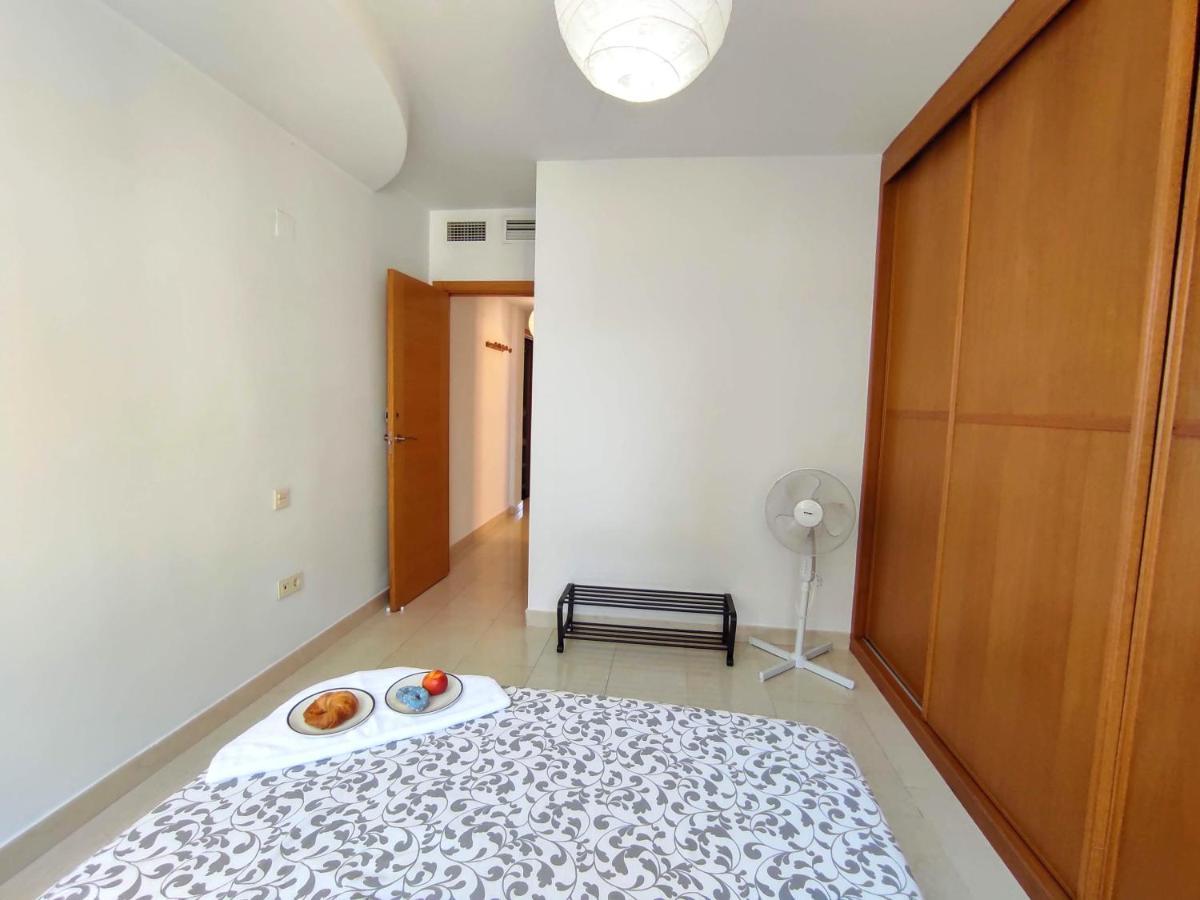 Manuela Nogales Apartments! Малага Екстер'єр фото