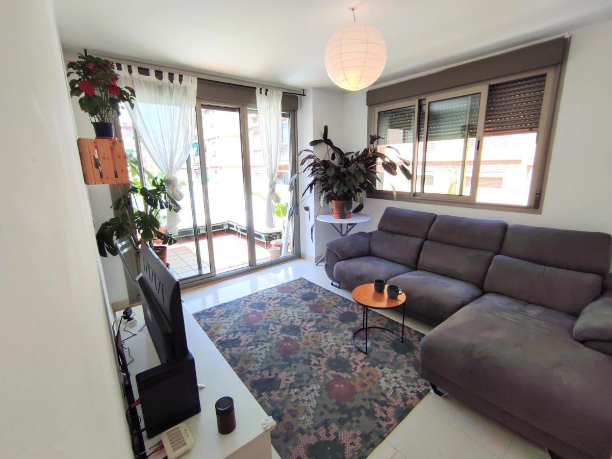 Manuela Nogales Apartments! Малага Екстер'єр фото