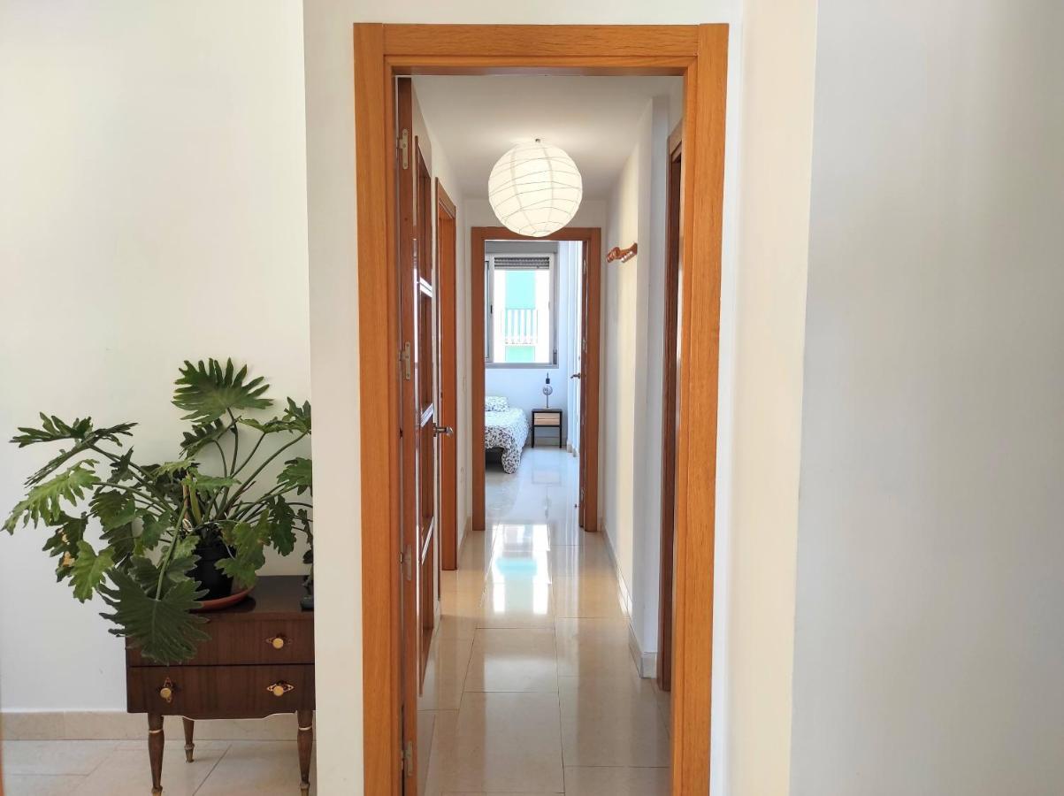 Manuela Nogales Apartments! Малага Екстер'єр фото